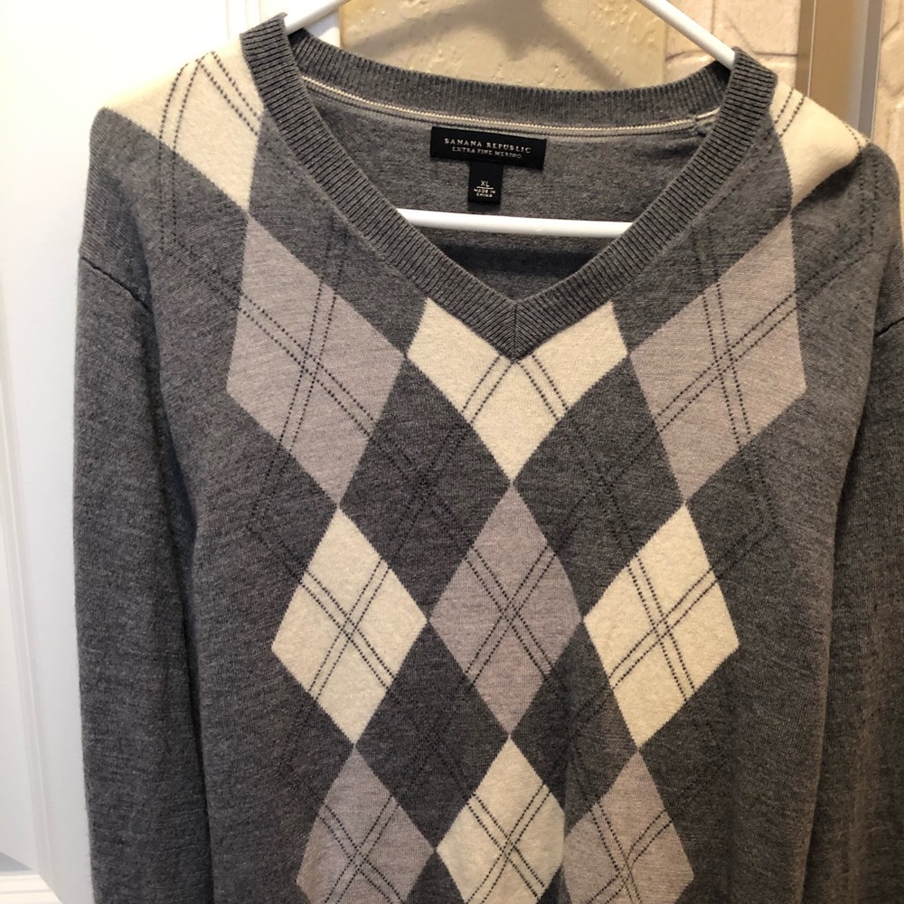 Men’s Banana Republic Sweater